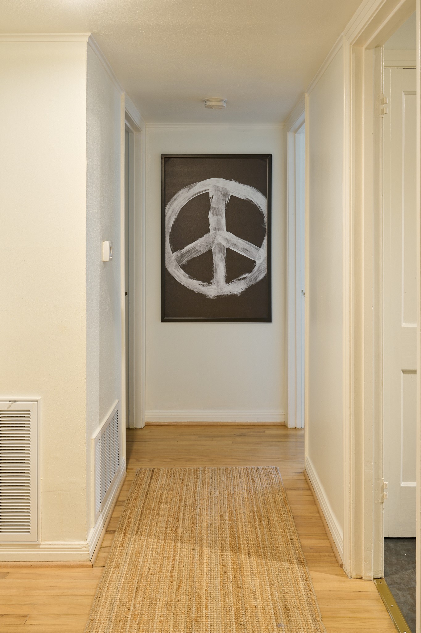 2315 Branard Street Houston, TX 77098 - Photo 20 of 22 Hallway from the living room to the bedrooms