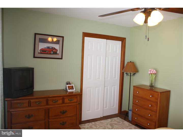 127 Point Airy Road Woodstown, NJ 08098 - Photo 17 of 25 Bedroom 3