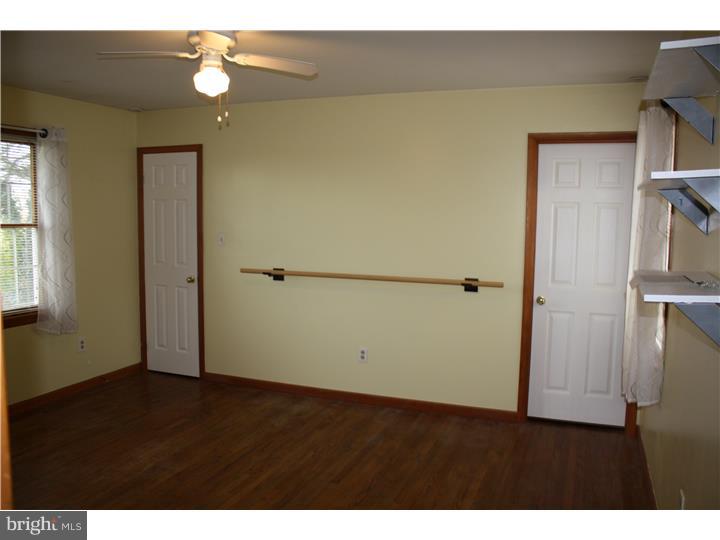 127 Point Airy Road Woodstown, NJ 08098 - Photo 20 of 25 Bedroom 4