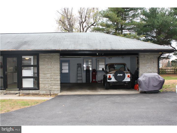 127 Point Airy Road Woodstown, NJ 08098 - Photo 4 of 25 Exterior Side