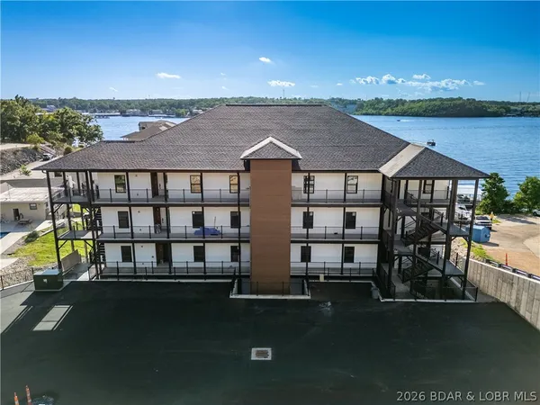 $499,000 | 4925 Robins Circle, Unit 1B, Osage Beach, MO 65065