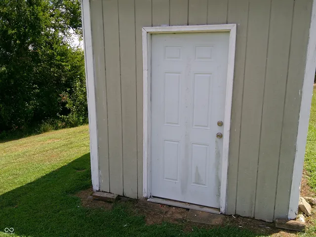 $295,000 | 1661 Killion Avenue, Seymour, IN 47274