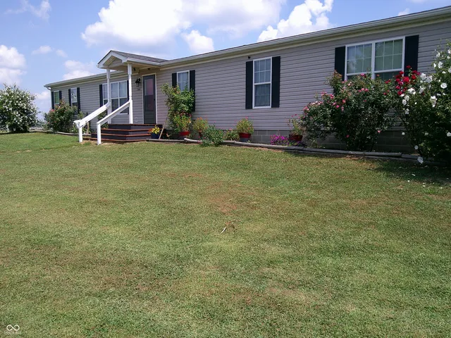 $295,000 | 1661 Killion Avenue, Seymour, IN 47274