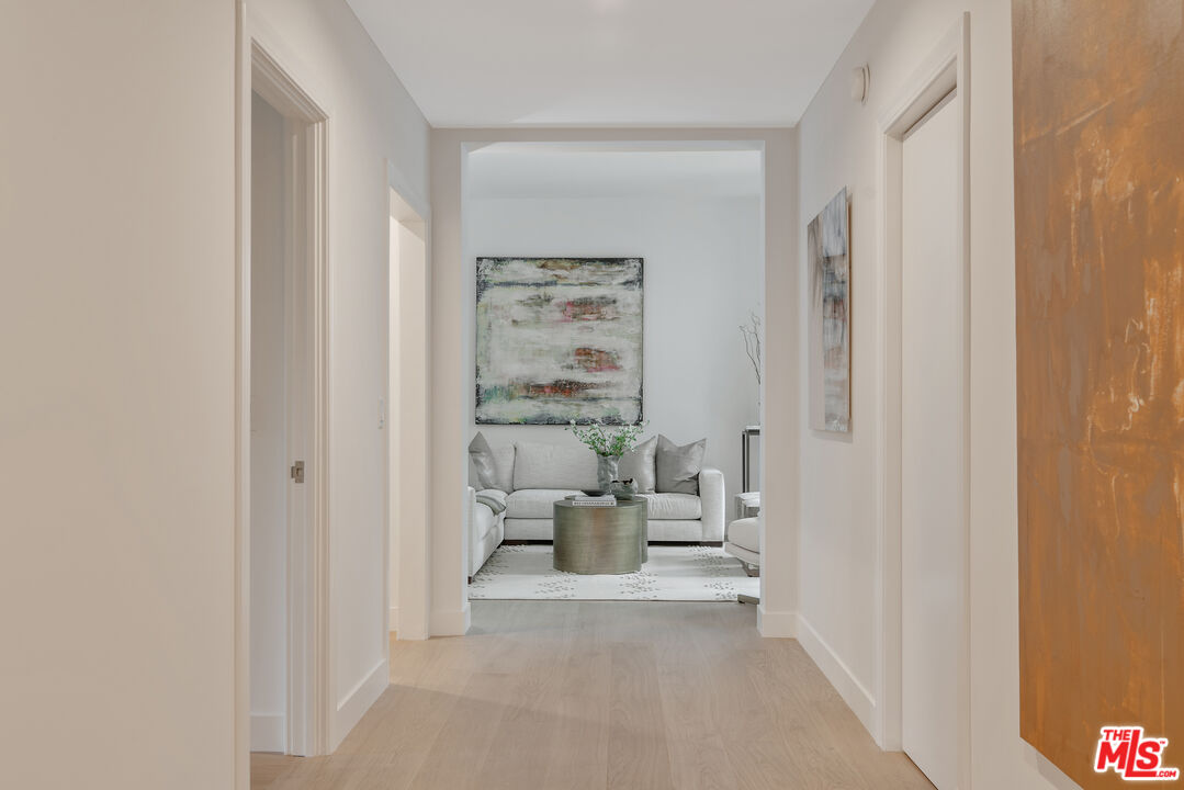 10118 Empyrean Way, Unit 204 Los Angeles, CA 90067 - Photo 17 of 44