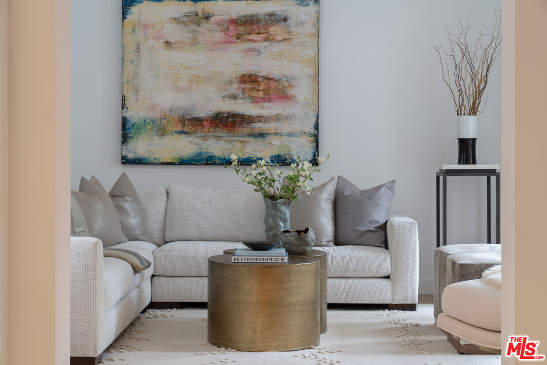 10118 Empyrean Way, Unit 204 Los Angeles, CA 90067 - Photo 20 of 44