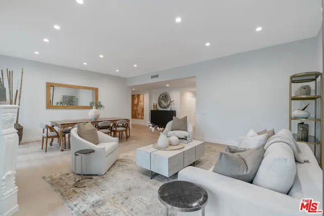 $2,495,000 | 10118 Empyrean Way, Unit 204, Los Angeles, CA 90067