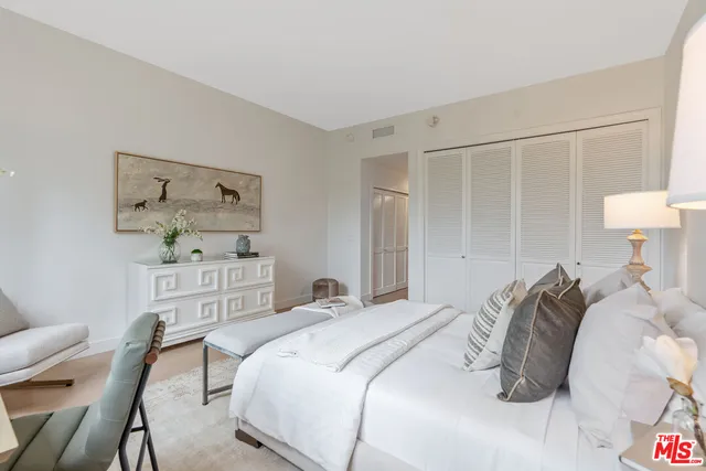 $2,495,000 | 10118 Empyrean Way, Unit 204, Los Angeles, CA 90067