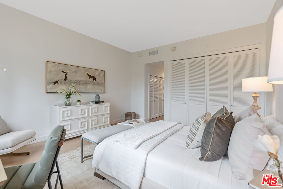 10118 Empyrean Way, Unit 204 Los Angeles, CA 90067 - Photo 30 of 44