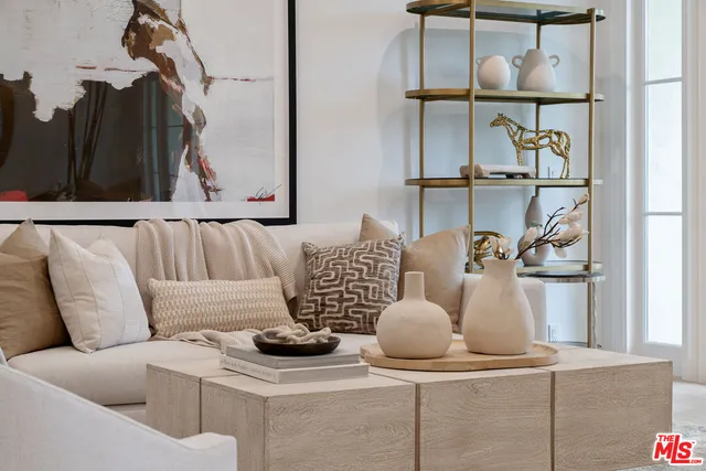 $2,495,000 | 10118 Empyrean Way, Unit 204, Los Angeles, CA 90067