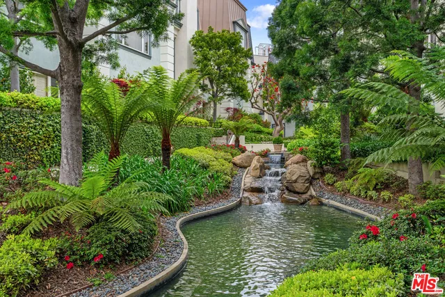 $2,495,000 | 10118 Empyrean Way, Unit 204, Los Angeles, CA 90067