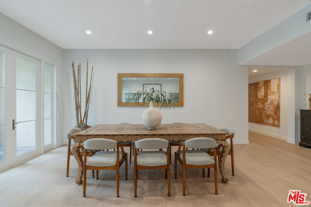 10118 Empyrean Way, Unit 204 Los Angeles, CA 90067 - Photo 6 of 44