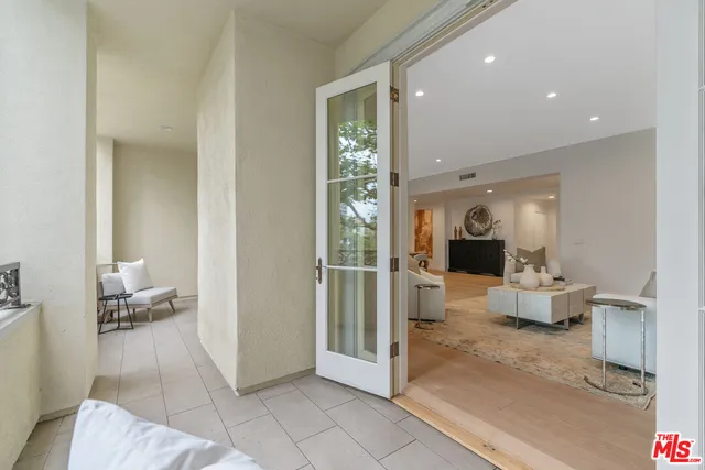 $2,495,000 | 10118 Empyrean Way, Unit 204, Los Angeles, CA 90067