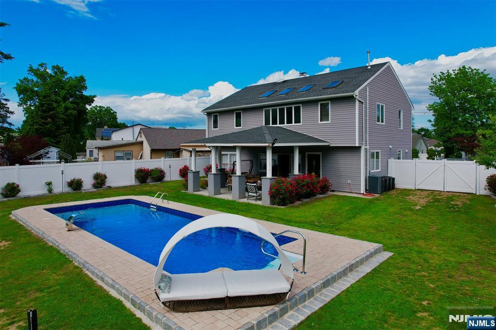 59 Hahn Avenue Rochelle Park, NJ 07662 - Photo 6 of 38