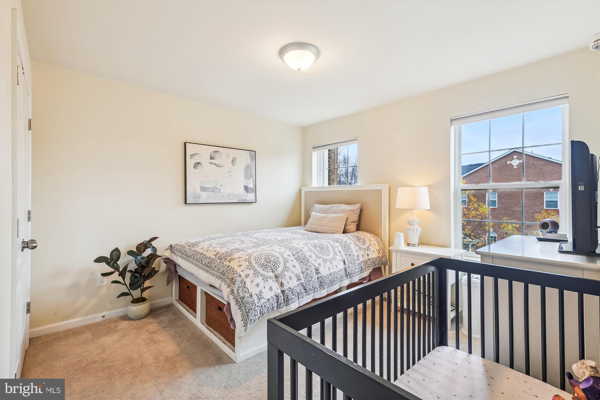 15707 Monksilver Bend Upper Marlboro, MD 20774 - Photo 26 of 58 2nd bedroom with lots of natural light!