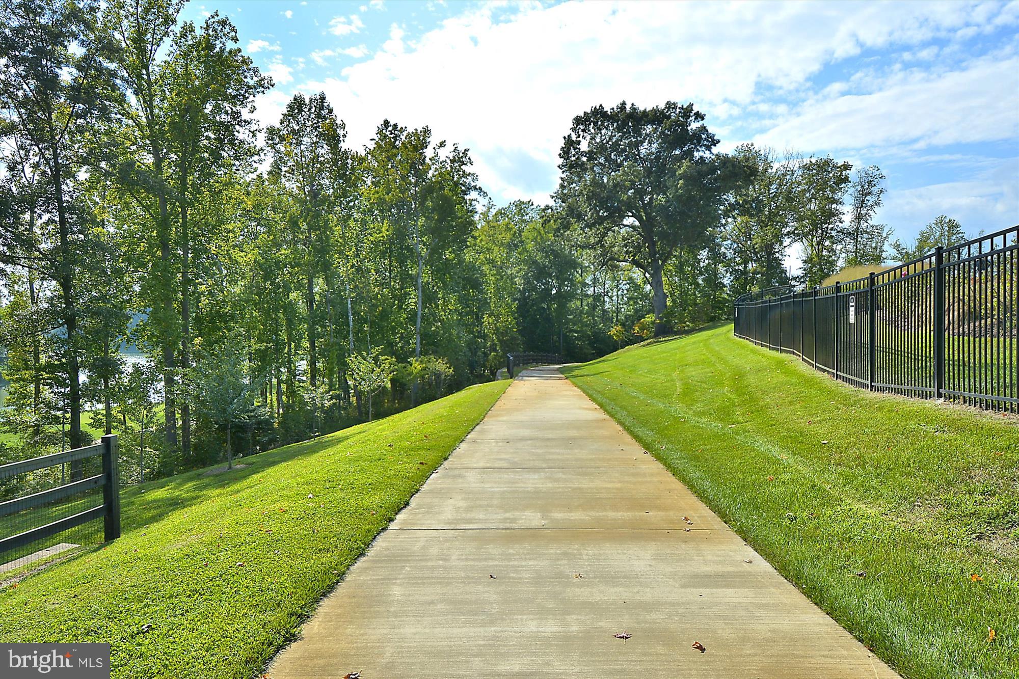 15707 Monksilver Bend Upper Marlboro, MD 20774 - Photo 52 of 58 Beechtree Walking Trails