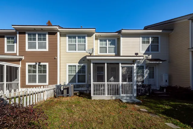 $2,595 | 5154 East Liberty Park Circle, North Charleston, SC 29405