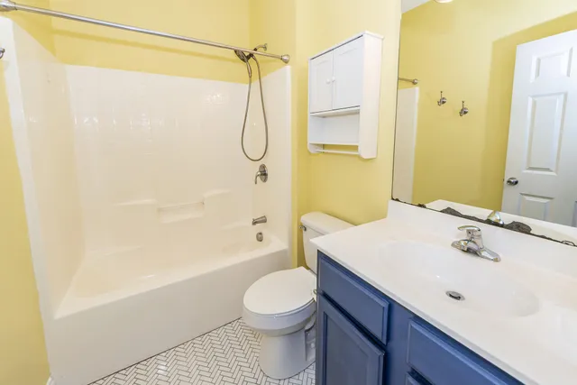 $2,595 | 5154 East Liberty Park Circle, North Charleston, SC 29405