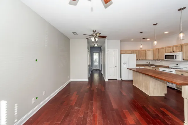 $2,595 | 5154 East Liberty Park Circle, North Charleston, SC 29405