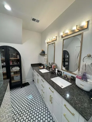 $545,000 | 982 South Church Street, Brookhaven, MS 39601