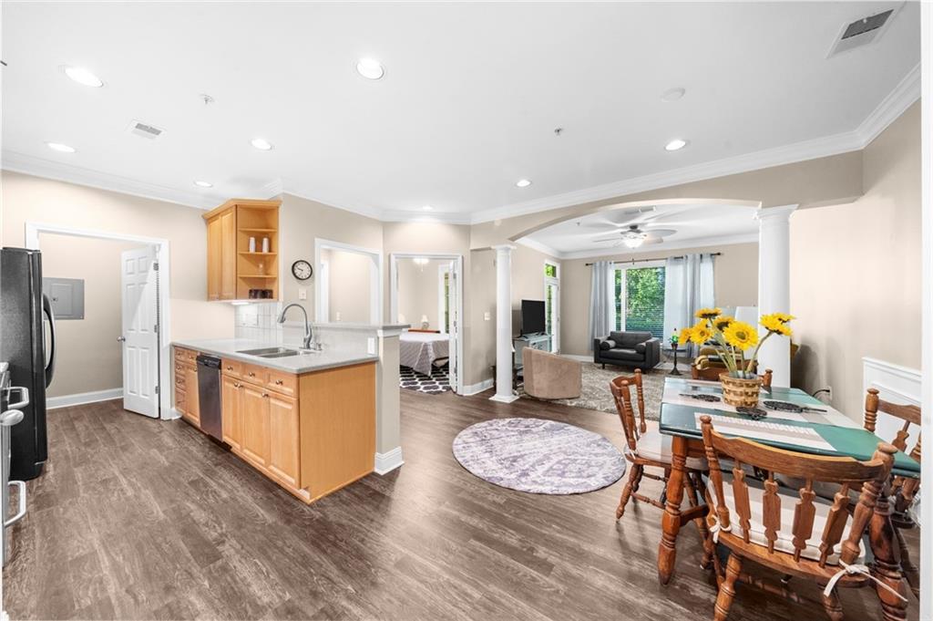 2103 Stratford Commons, Unit 2103 Decatur, GA 30033 - Photo 1 of 32