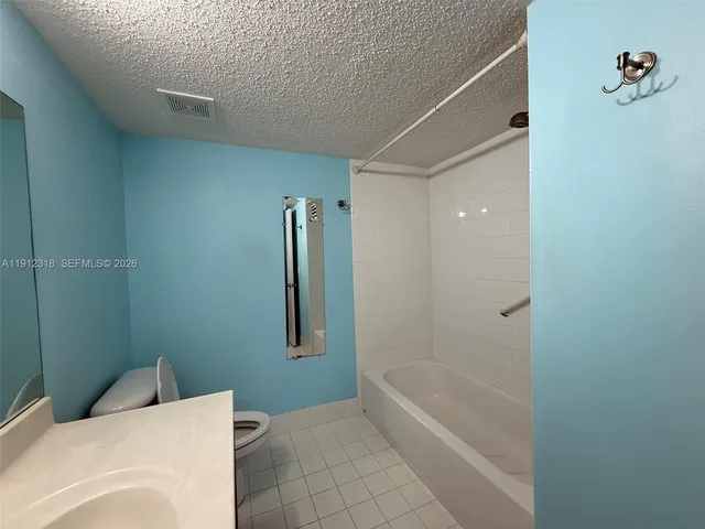 $1,550 | 9907 Westwood Drive, Unit 212, Tamarac, FL 33321