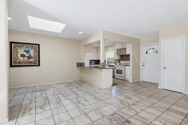 $810,000 | 9341 Greenbush Avenue, Arleta, CA 91331