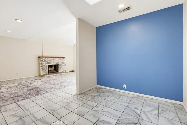 $810,000 | 9341 Greenbush Avenue, Arleta, CA 91331