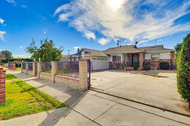 $810,000 | 9341 Greenbush Avenue, Arleta, CA 91331