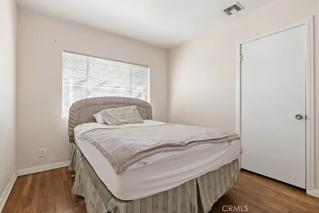 $810,000 | 9341 Greenbush Avenue, Arleta, CA 91331