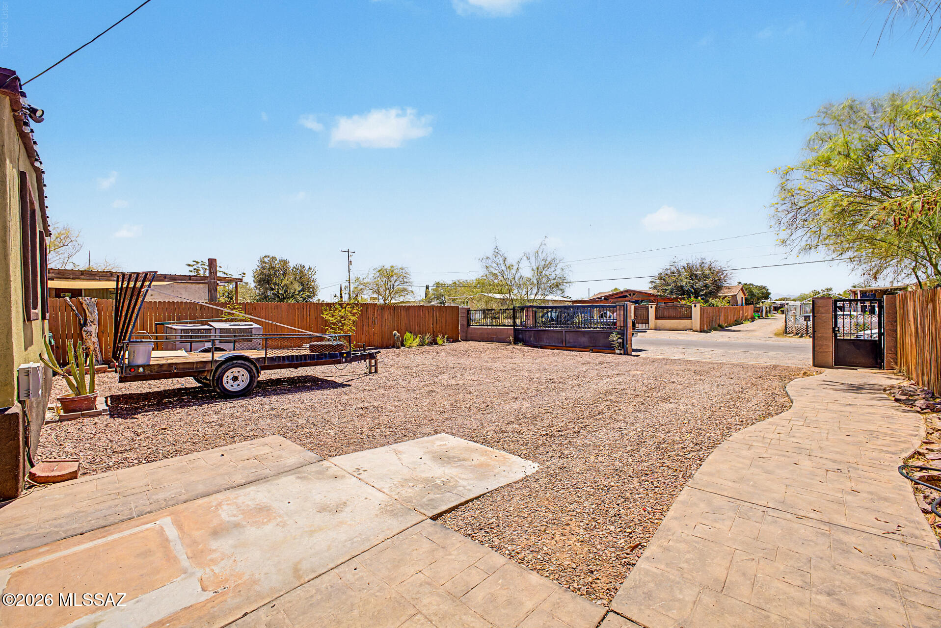 3243 East Milton Road Tucson, AZ 85706 - Photo 3 of 21