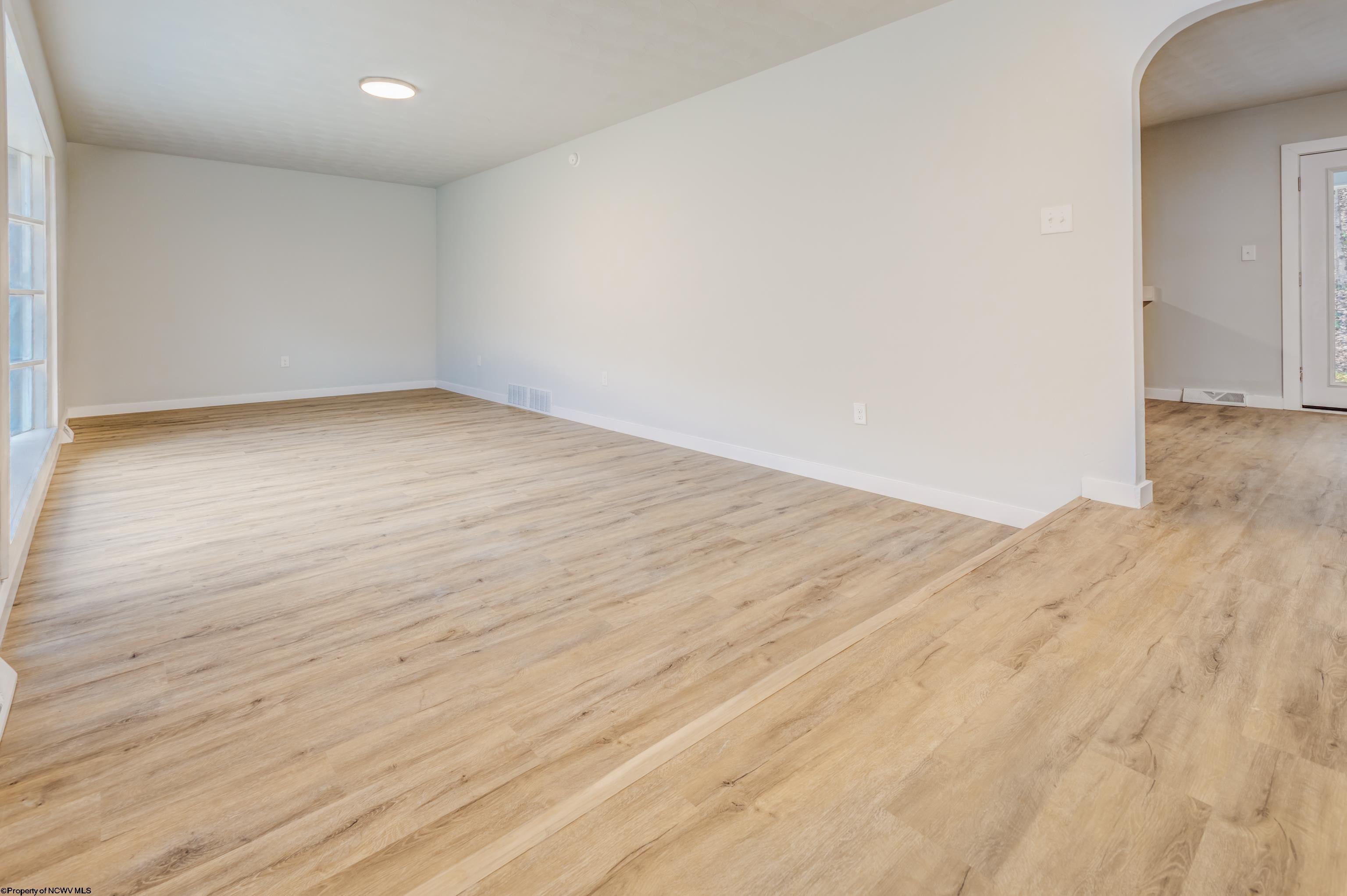 1684 Daybrook Road Blacksville, WV 26521 - Photo 10 of 31 Gallery Image 10