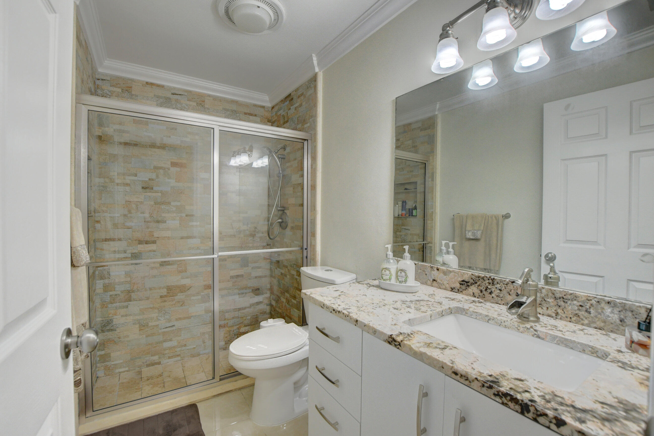9103 Southwest 20th Street, Unit D Boca Raton, FL 33428 - Photo 22 of 53 37_ebf_2151_2_3_4_5