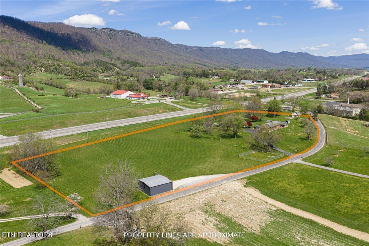186 Shetland Road La Follette, TN 37766 - Photo 2 of 60 01-Aerial 1 - Property Line + Disclaimer
