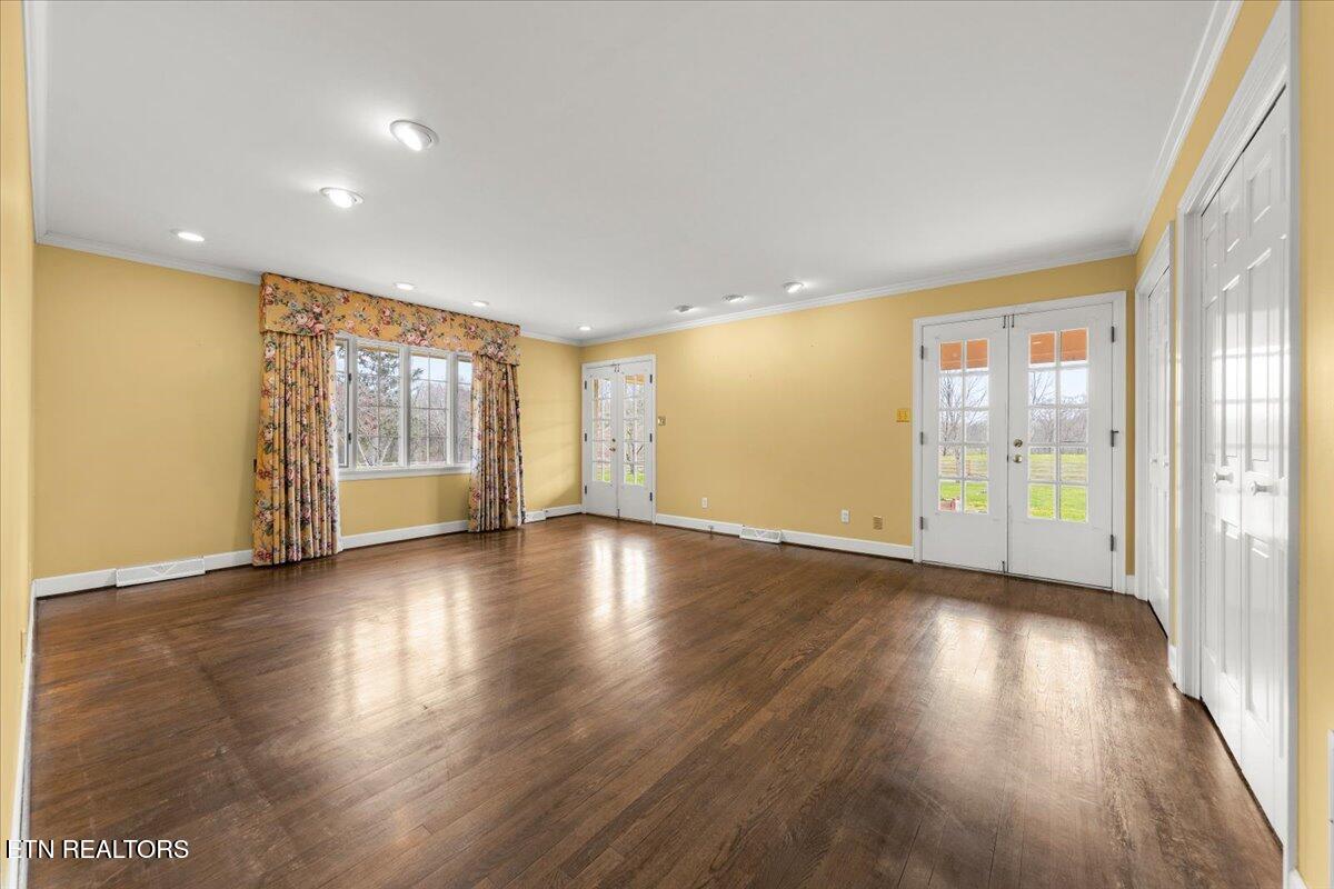 186 Shetland Road La Follette, TN 37766 - Photo 24 of 60 22-Q5A9615-Edit 2