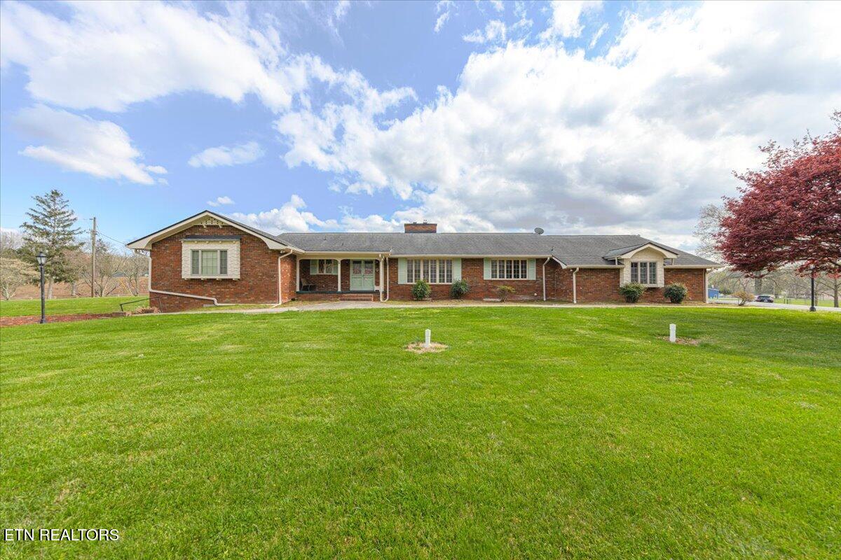 186 Shetland Road La Follette, TN 37766 - Photo 3 of 60 01-Q5A9650-Edit