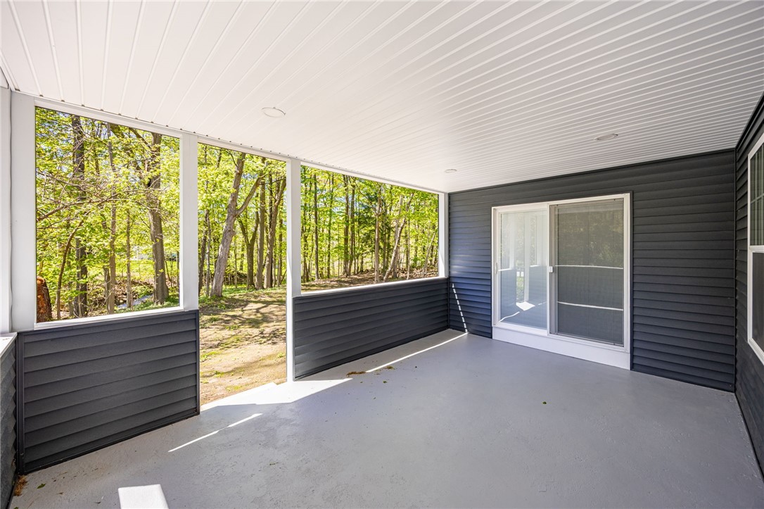 16 Pine Hill Road Parma, NY 14559 - Photo 5 of 45