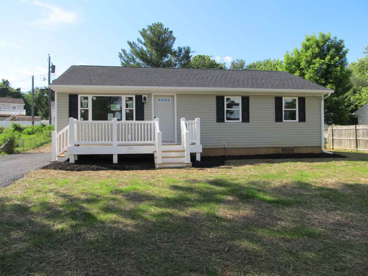 331 Link Road Waynesboro, VA 22980 - Photo 4 of 31 Gallery Image 4