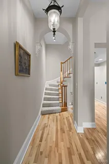 $559,000 | 1913 Hickory Street, St. Louis, MO 63104