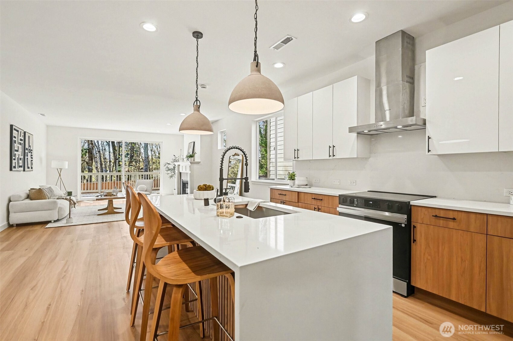 19611 140th Avenue Southeast Renton, WA 98058 - Photo 11 of 36