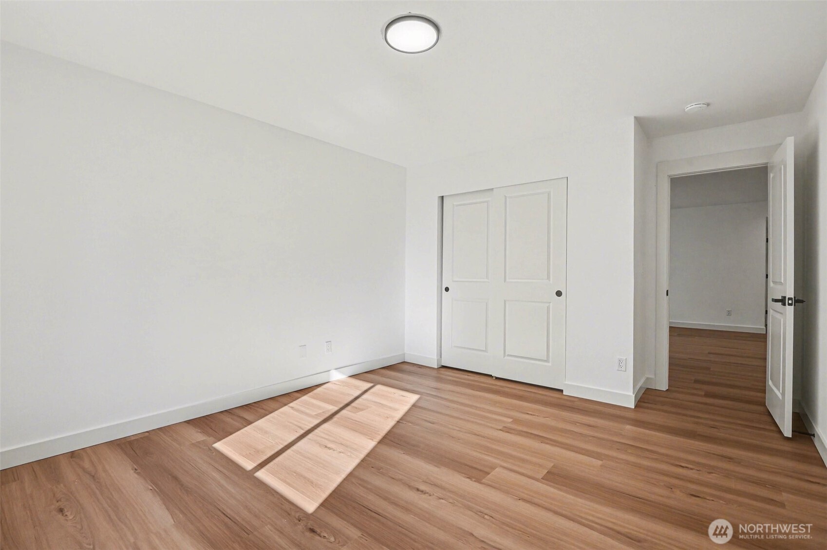 19611 140th Avenue Southeast Renton, WA 98058 - Photo 23 of 36