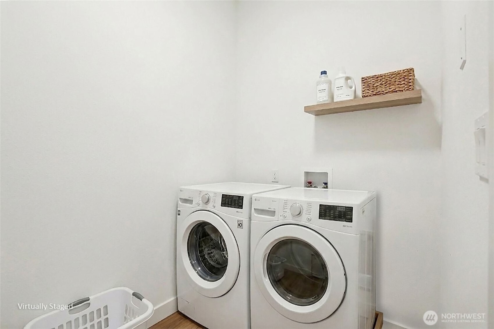 19611 140th Avenue Southeast Renton, WA 98058 - Photo 29 of 36