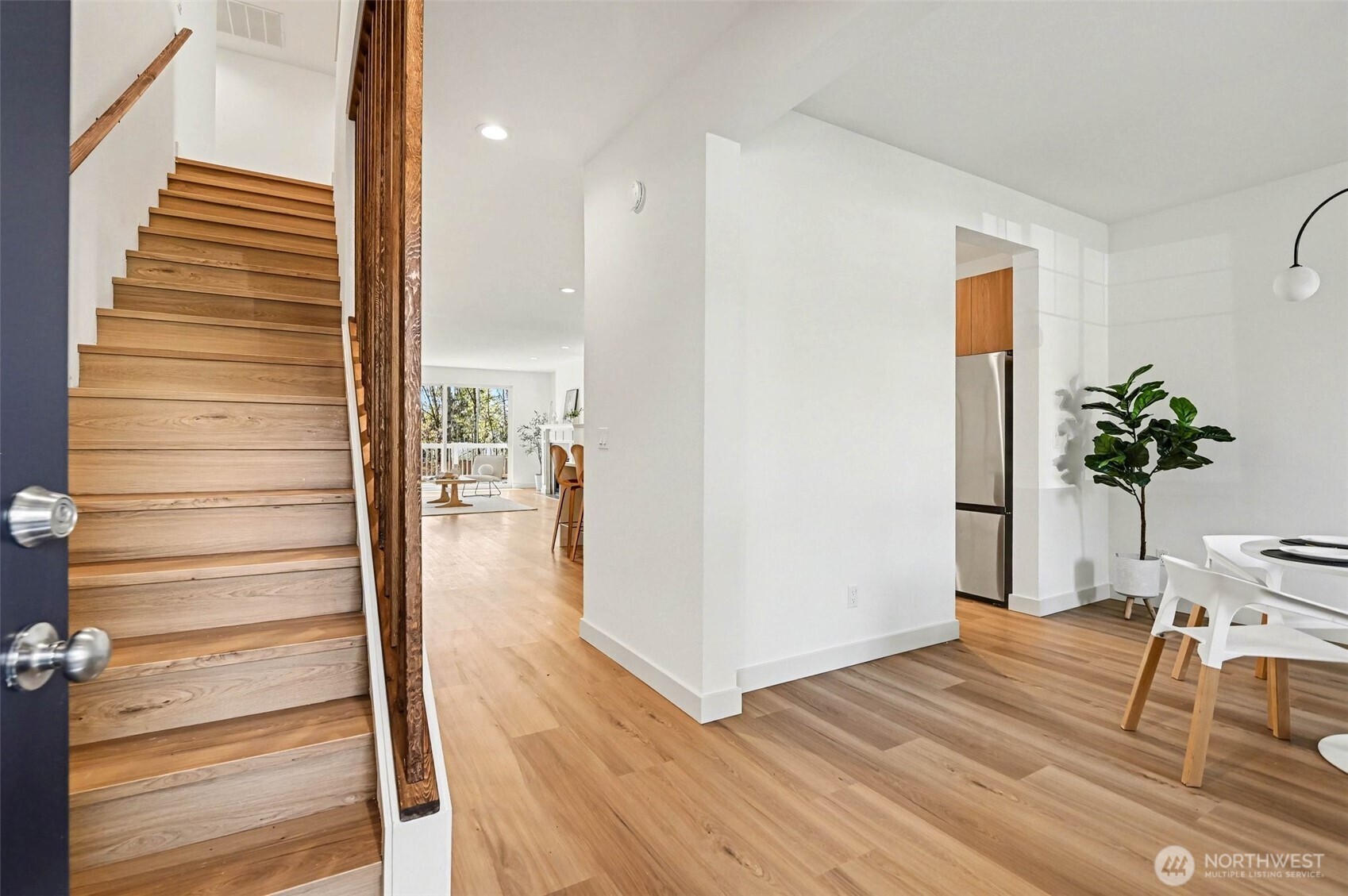 19611 140th Avenue Southeast Renton, WA 98058 - Photo 3 of 36