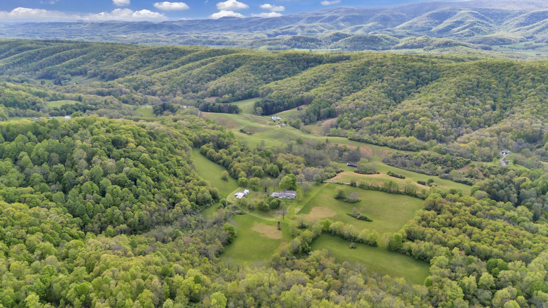 6008 Raders Valley Road Williamsburg, WV 24991 - Photo 60 of 66 Gallery Image 60