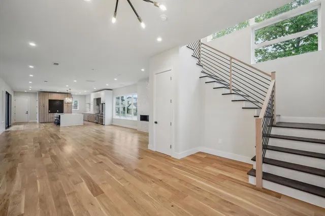 $6,999 | 3902 Park Lane, Dallas, TX 75220