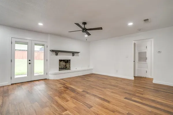 $449,000 | 220 Rolling Hills Drive, Aledo, TX 76008