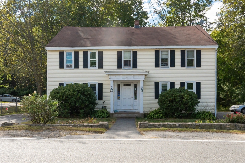 1222 Mammoth Road Dracut, MA 01826 - Photo 2 of 35