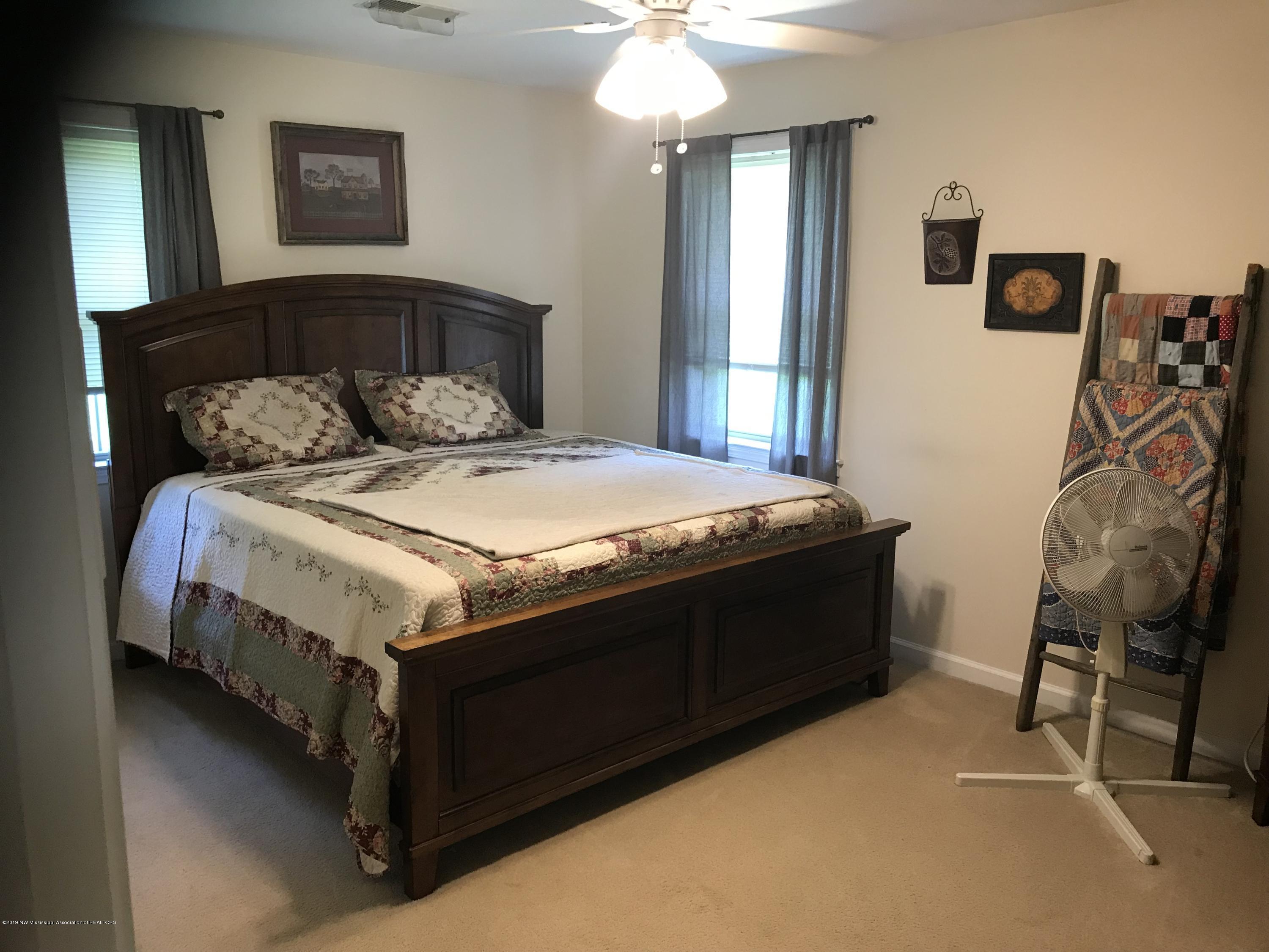 7810 Malone Road Olive Branch, MS 38654 - Photo 19 of 30 IMG_3342