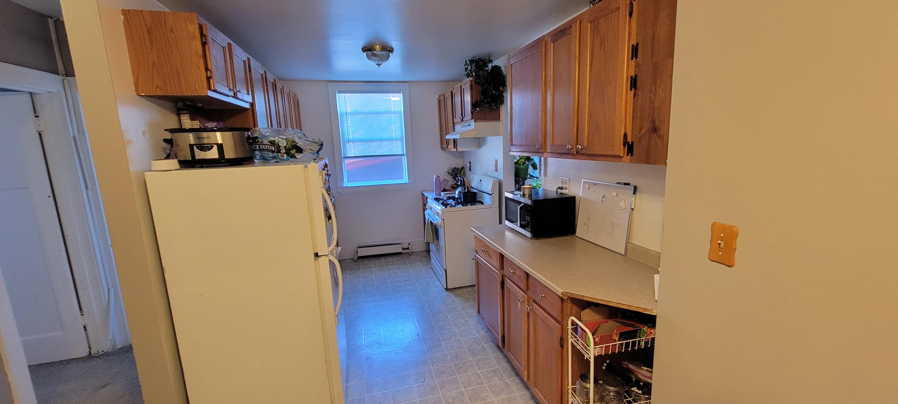512 16th Street Racine, WI 53403 - Photo 8 of 15 20260824_171240