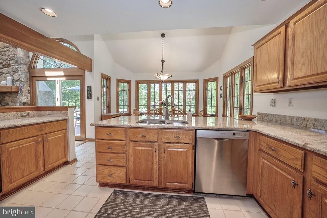 573 West Valley Road Wayne, PA 19087 - Photo 12 of 55