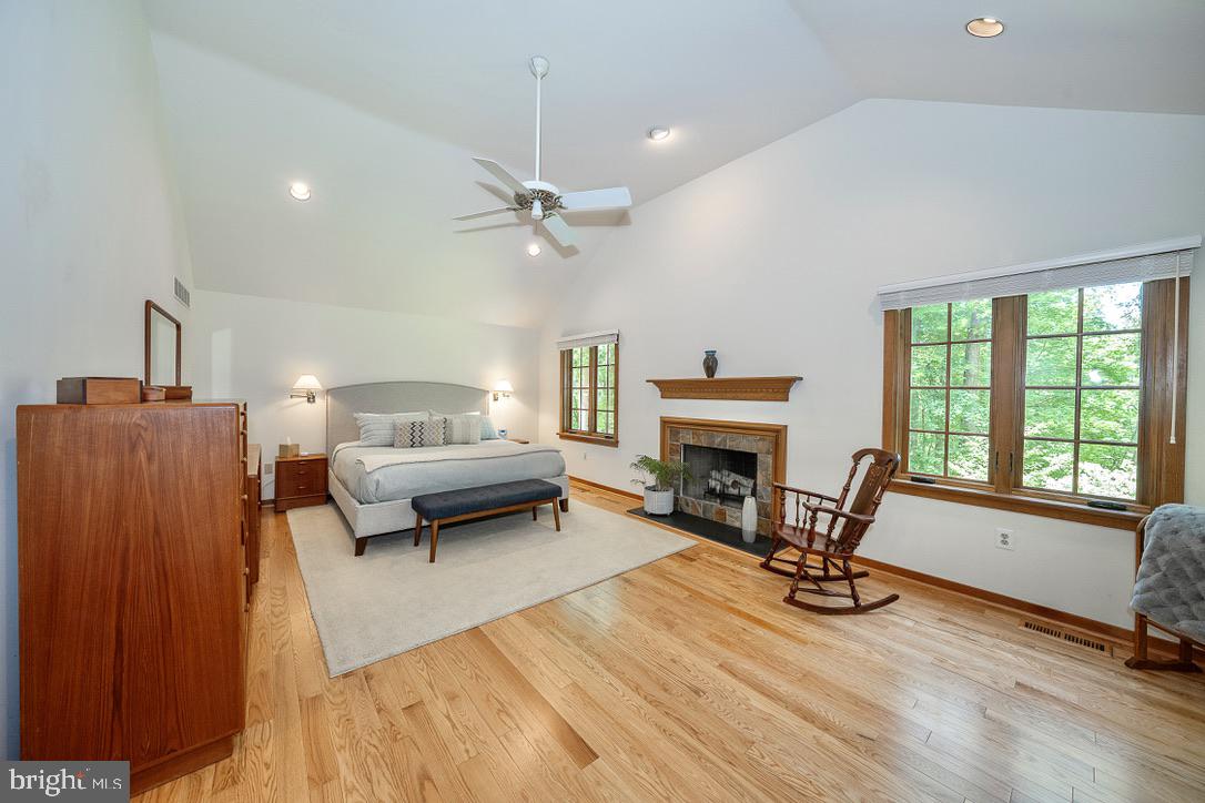 573 West Valley Road Wayne, PA 19087 - Photo 19 of 55